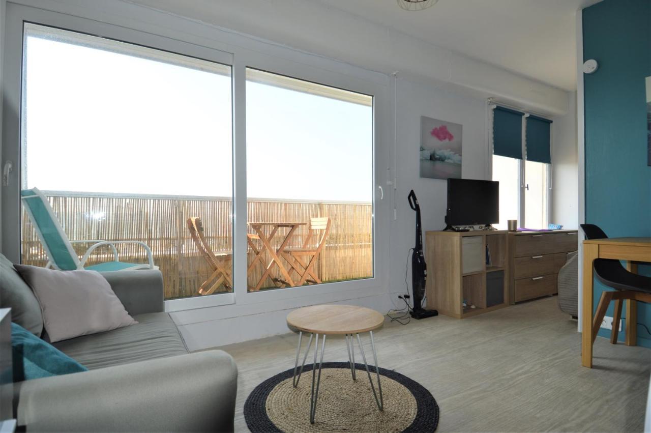 Studio Avec Chambre - Balcon Et A 20M De La Mer Apartment Курсел-сюр-Мер Екстериор снимка