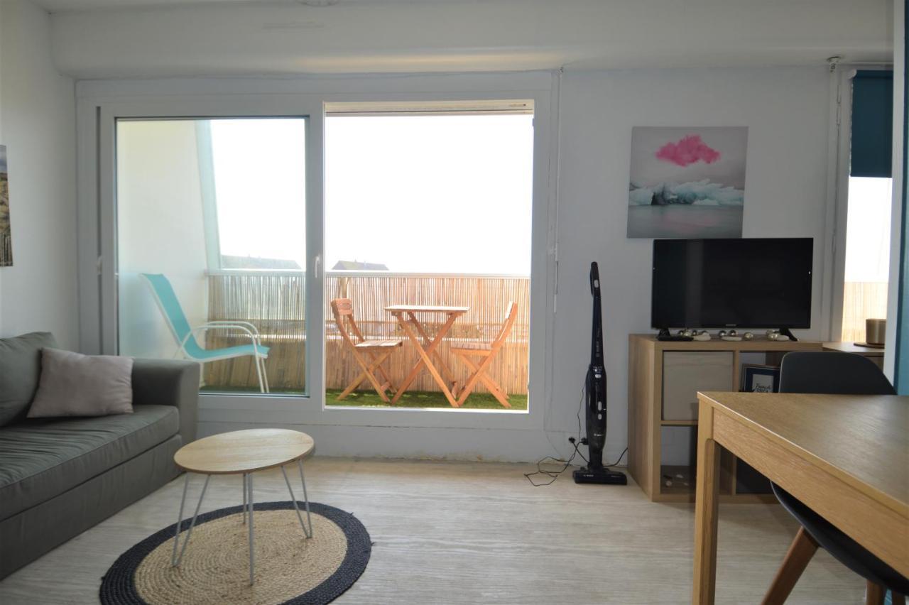 Studio Avec Chambre - Balcon Et A 20M De La Mer Apartment Курсел-сюр-Мер Екстериор снимка